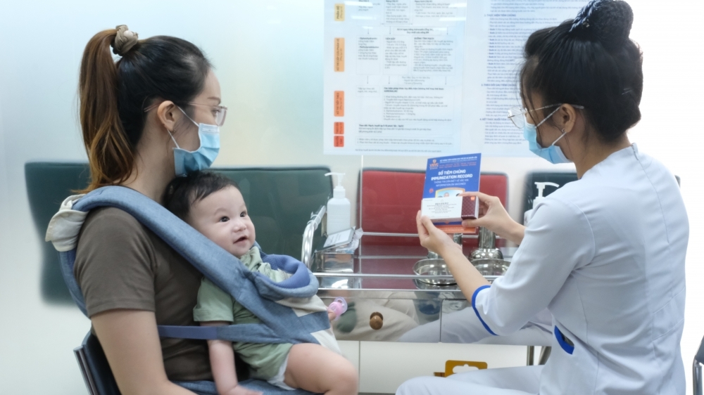 Triển khai tiêm vắc xin phòng viêm màng não mô cầu nhóm B thế hệ mới