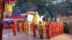 tung bung le hoi giong den soc