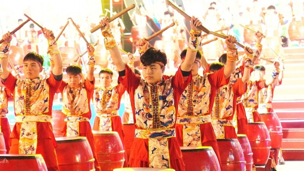 Hoành tráng khai hội đền Trần Thái Bình 2025