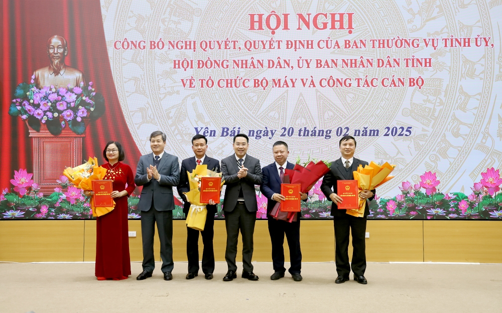Yên Bái: Công bố nghị quyết, quyết định về công tác cán bộ Yên Bái: Công bố nghị quyết, quyết định về công tác cán bộ