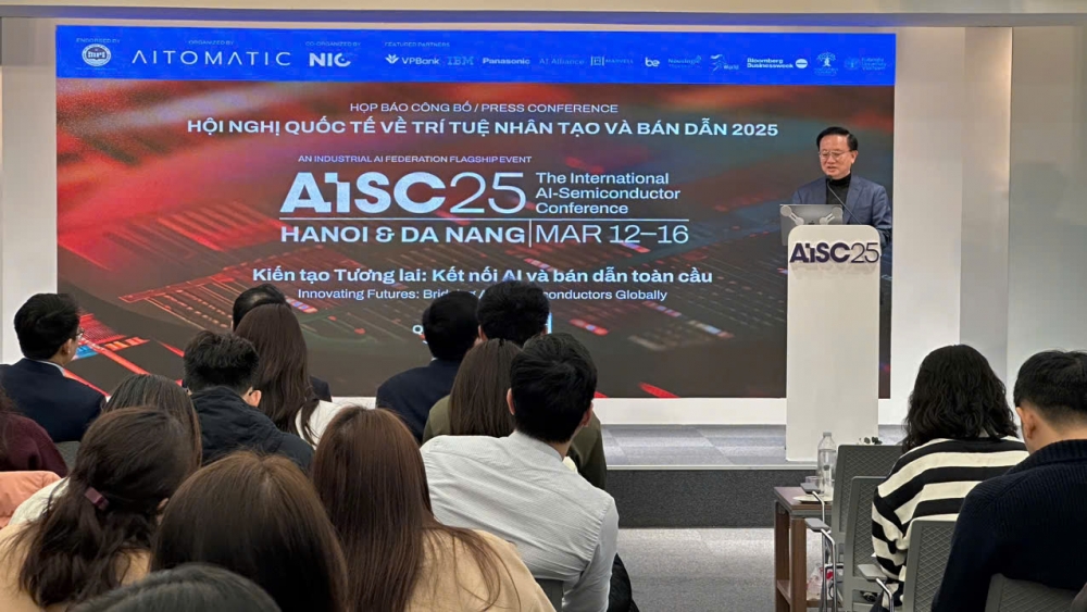 1000 chuyên gia quy tụ tại hội nghị quốc tế về trí tuệ nhân tạo và bán dẫn tại Việt Nam