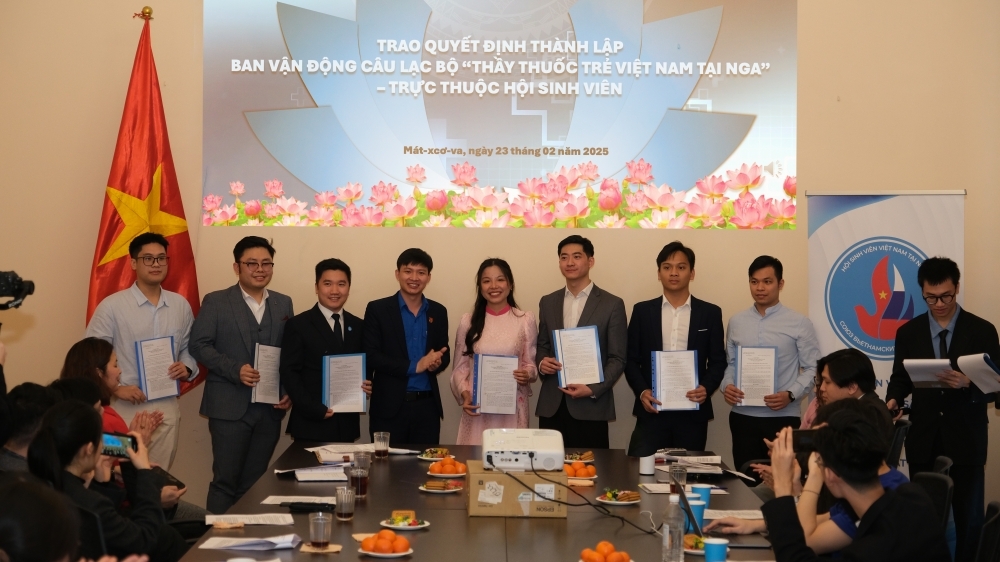 Tạo sân chơi cho thầy thuốc trẻ Việt Nam tại Nga