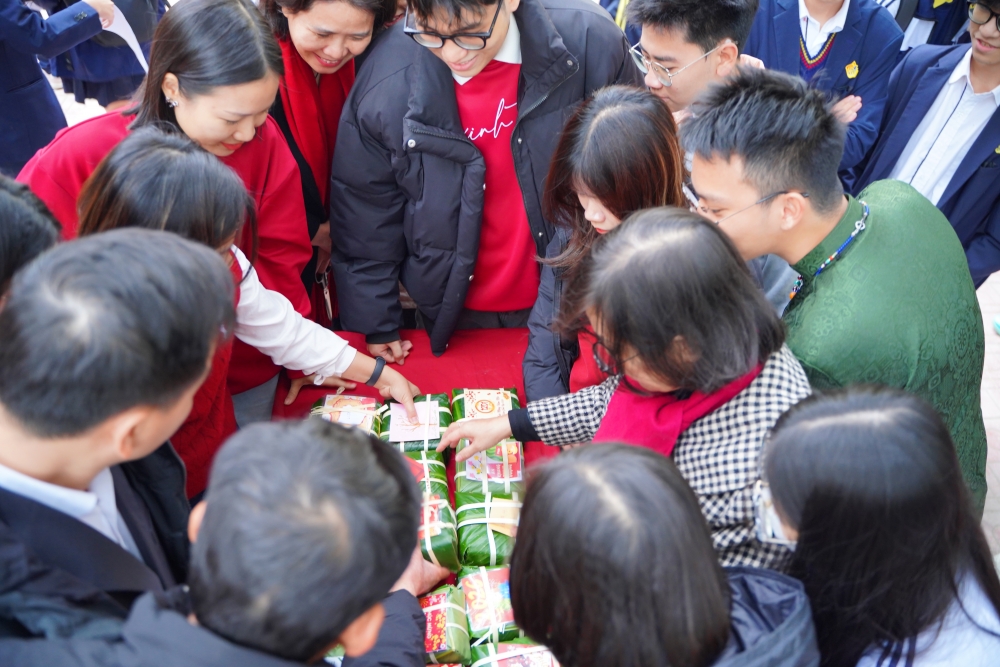 “Tết trao em 2026”: Lan tỏa tinh thần sẻ chia, nhân văn của học sinh Thủ đô “Tết trao em 2026”: Lan tỏa tinh thần sẻ chia, nhân văn của học sinh Thủ đô