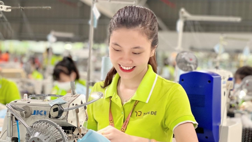 Hạnh phúc giản dị của nữ công nhân Công ty Tân Đệ