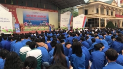 yen bai tang cuong tu van huong nghiep cho hoc sinh thanh nien