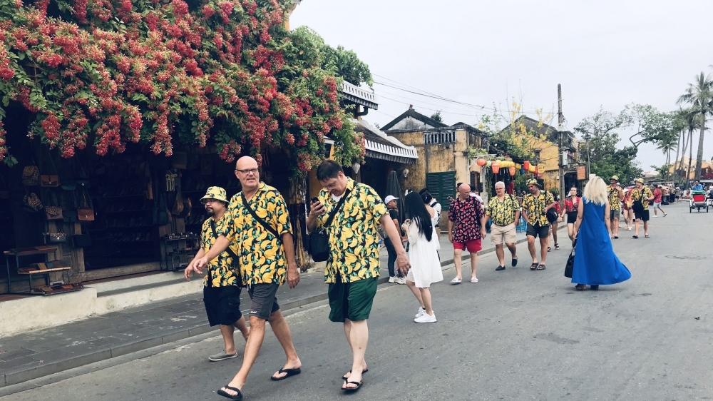 Hội An lùi ngày thu phí khách tham quan phố cổ