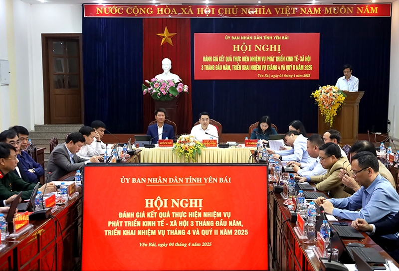 Đẩy mạnh cải cách hành chính, tháo gỡ khó khăn cho doanh nghiệp và người dân Đẩy mạnh cải cách hành chính, tháo gỡ khó khăn cho doanh nghiệp và người dân