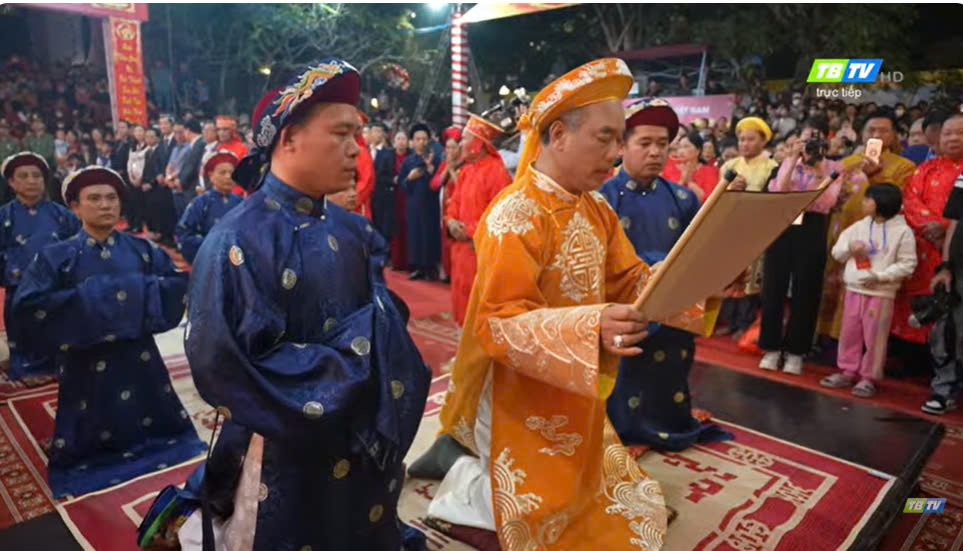 Trang trọng lễ khai hội Tiên La năm 2025 Trang trọng lễ khai hội Tiên La năm 2025