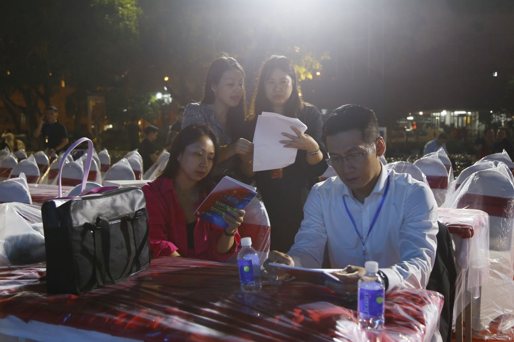 1.200 người tham gia cầu truyền hình “Vang mãi khúc khải hoàn”