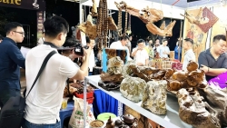 Sôi nổi các hoạt động tại Tuần lễ Văn hóa - Thương mại - Làng nghề quận Long Biên năm 2023