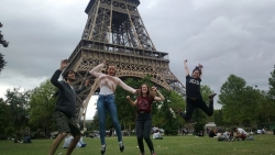 Đại học Hà Nội cảnh báo việc giả mạo chương trình giao lưu sinh viên quốc tế