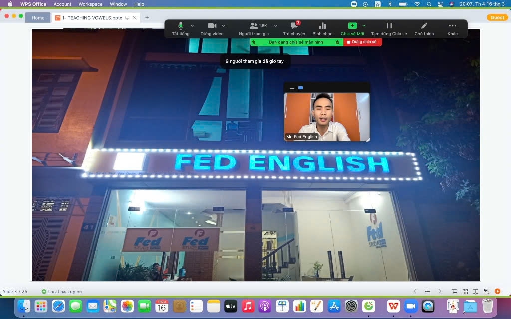 Hành trình "biến hình" từ cậu bé nói lắp đến chuyên giao đào tạo của CEO Fed English