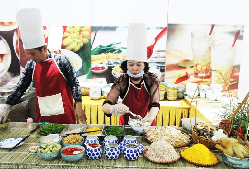 Vì sao ẩm thực Hà Nội làm các chính khách quốc tế 