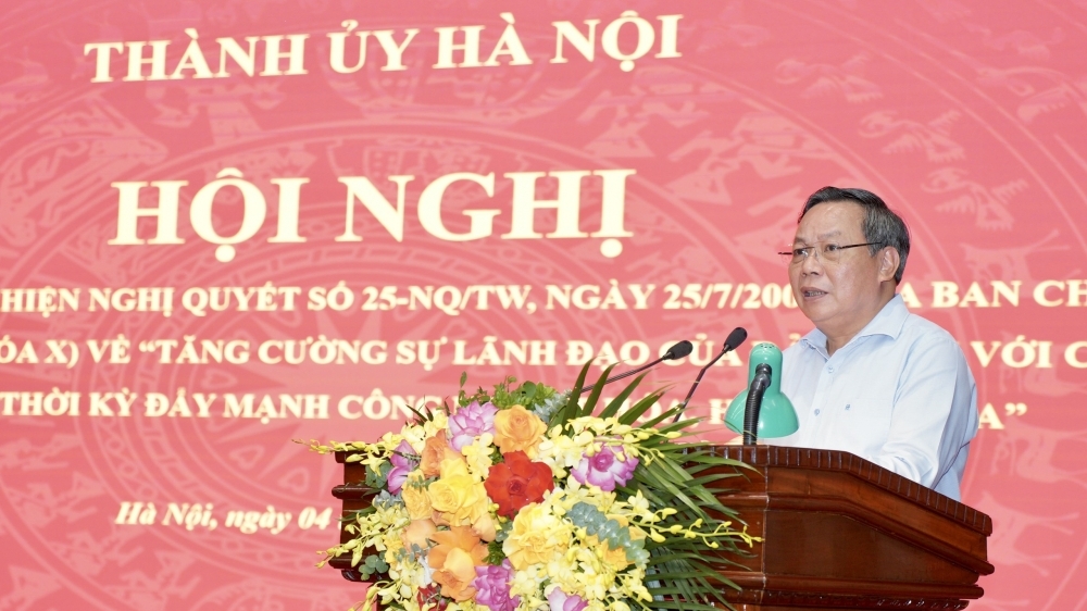 Thanh niên làm nên sức sống của Thủ đô