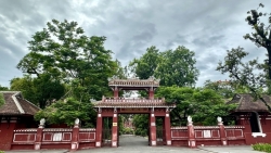 Vẻ đẹp trầm mặc của Trường Quốc học Huế