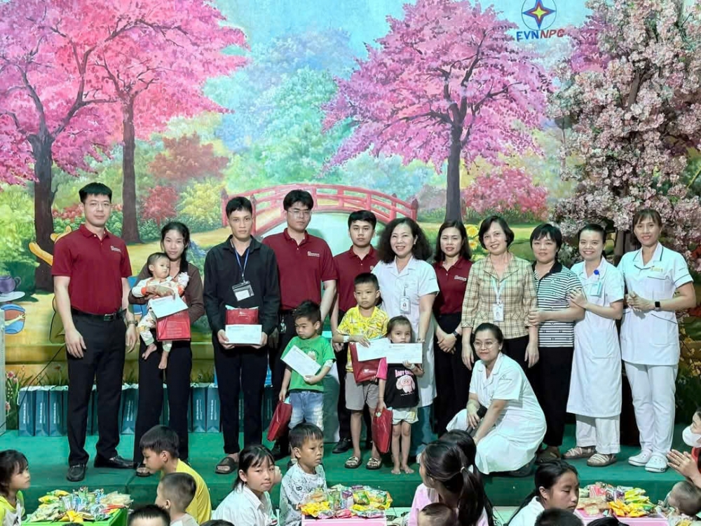 Tỉnh táo để hiểu và ứng xử văn minh trên mạng xã hội