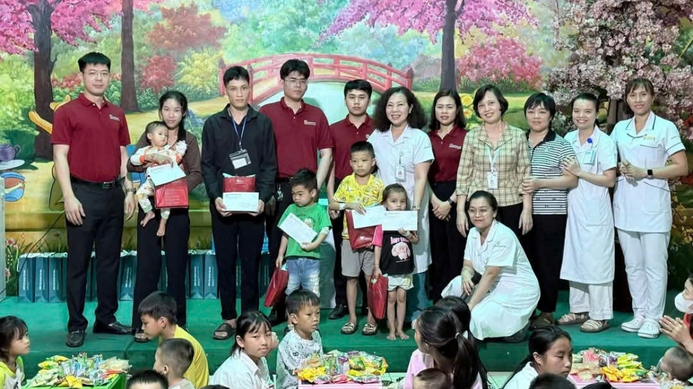 Tỉnh táo để hiểu và ứng xử văn minh trên mạng xã hội