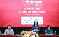 ton vinh 19 tam guong anh hung dien hinh tien tien