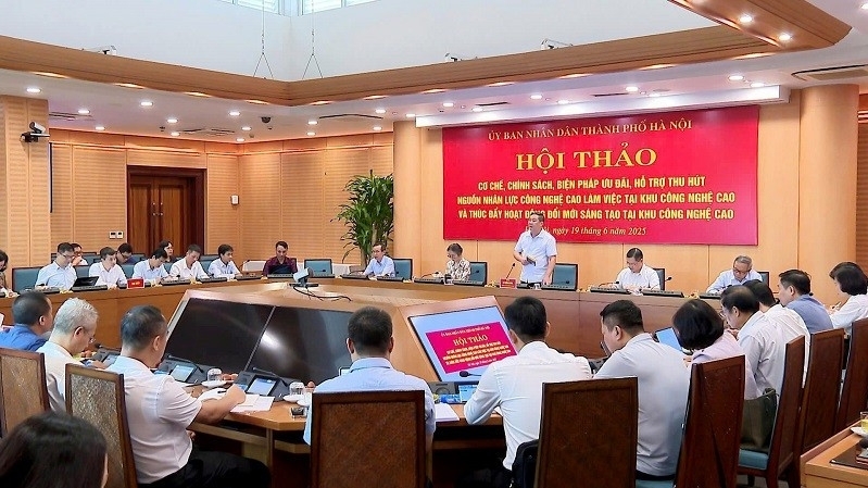 Hà Nội tìm giải pháp thu hút nguồn nhân lực công nghệ chất lượng cao