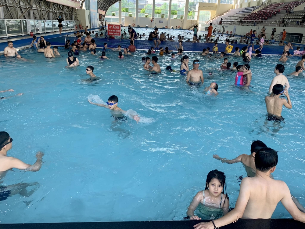 Huyện Thanh Trì: Điểm sáng về phổ cập bơi cho học sinh