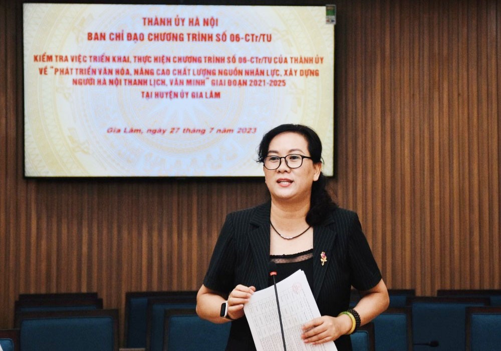 Đồng chí Nguyễn Thị Mai Hương - Phó Giám đốc Sở Thông tin và Truyền thông TP Hà Nội phát biểu