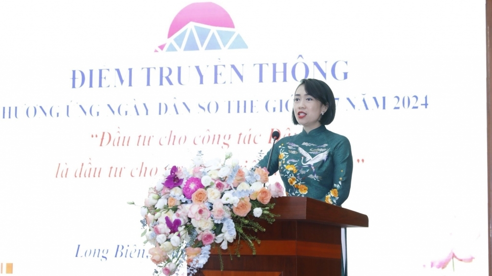 Quận Long Biên: Tổ chức điểm truyền thông hưởng ứng Ngày Dân số thế giới 11/7