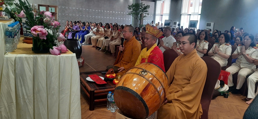 Tri ân tưởng niệm các AHLS Công an Nhân dân