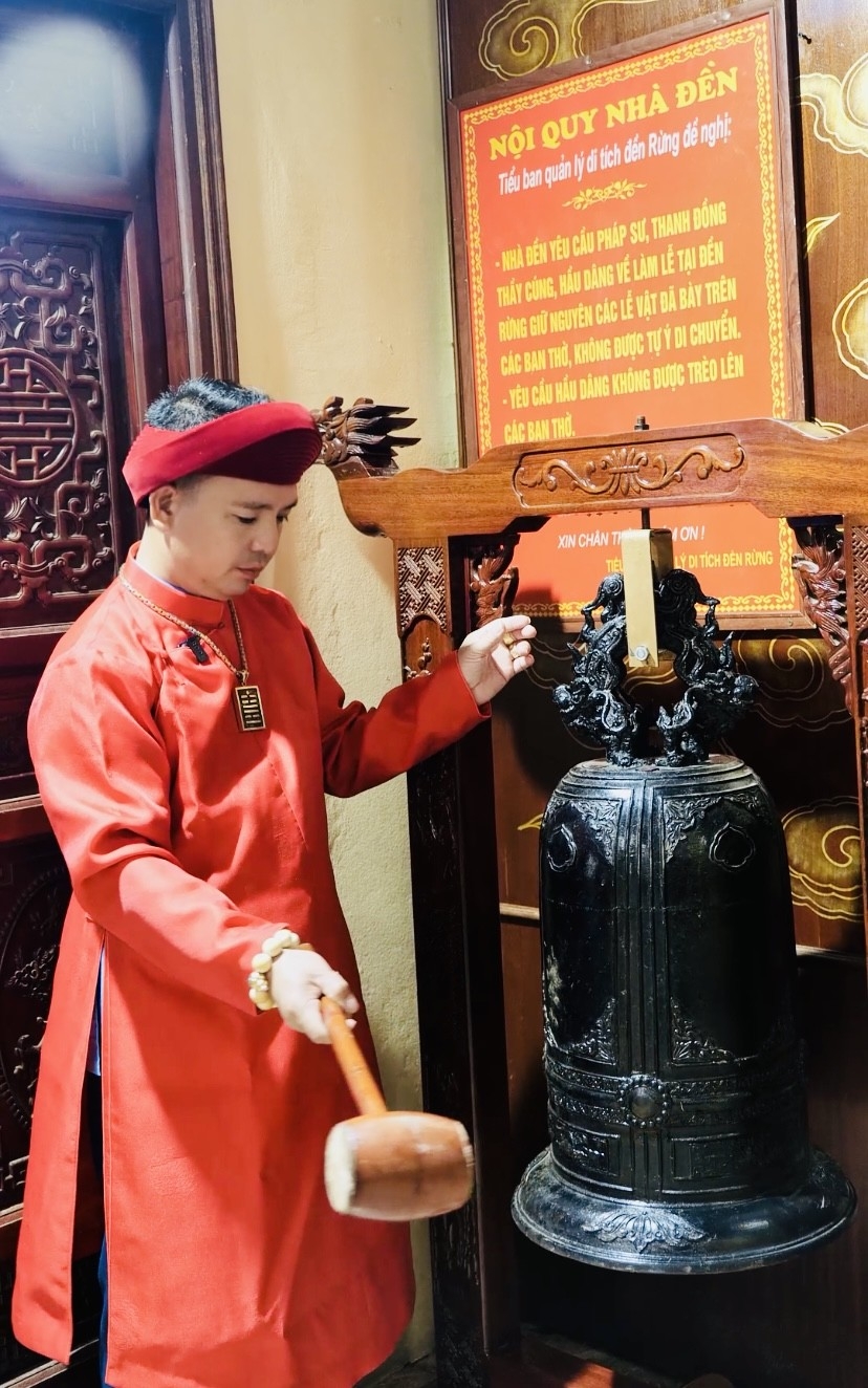 Tiếng chuông Đền Rừng đồng vọng cùng đất nước