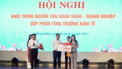 agribank ho tro 15 ty dong cho chuong trinh xoa nha tam nha dot nat tai thanh hoa
