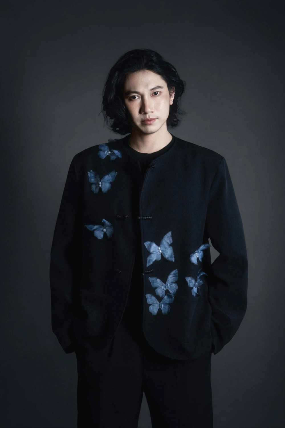 Ê kíp đạo diễn Vạn Nguyễn nâng cấp thành công show diễn "Việt Nam Bách Nghệ"