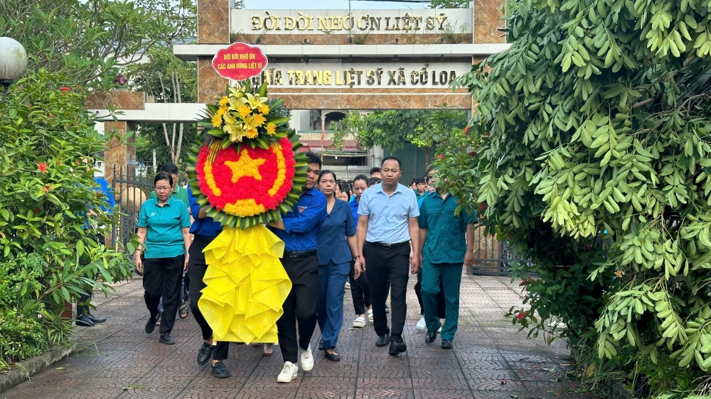 Tuổi trẻ Đông Anh ra quân “Ngày Cuối tuần xanh” Tuổi trẻ Đông Anh ra quân “Ngày Cuối tuần xanh”