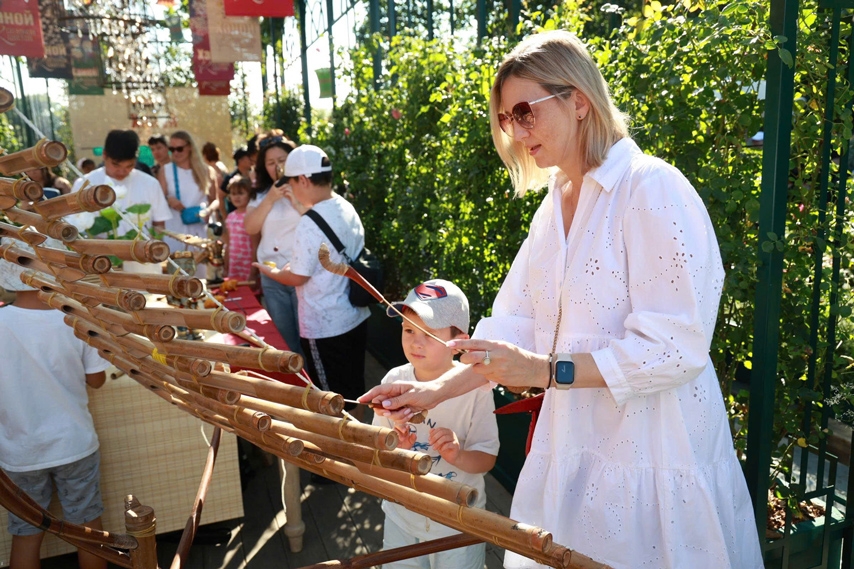 Lan tỏa bản sắc văn hóa Hà Nội tại Nga