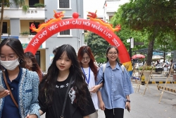 truong dai hoc dau tien cong bo diem chuan 2023