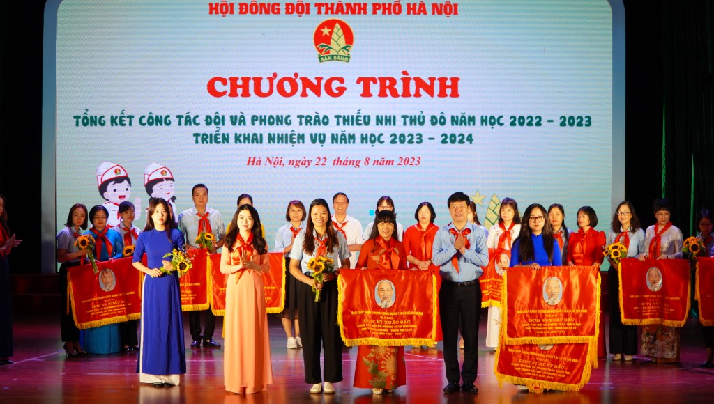 Vinh danh tổ chức Đội và thiếu nhi Thủ đô