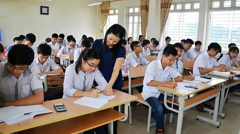 Học sinh THCS, THPT học 2 buổi/ngày