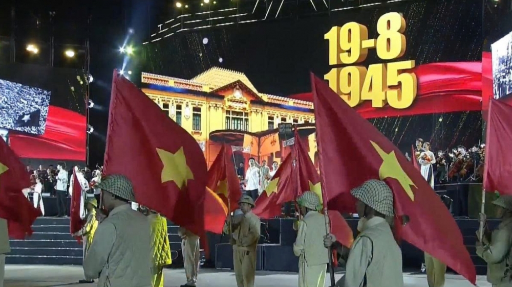 Khắc họa sâu đậm hình ảnh bộ đội cụ Hồ dưới lá cờ vinh quang