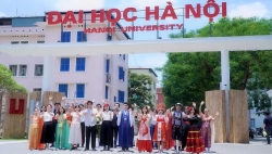 dac sac mv ca nhac viet tiep cau chuyen hoa binh phien ban 13 ngon ngu