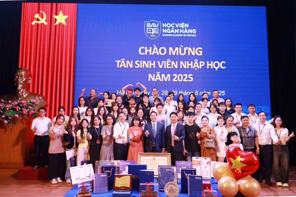 Học viện Ngân hàng chào đón hơn 3.000 tân sinh viên nhập học