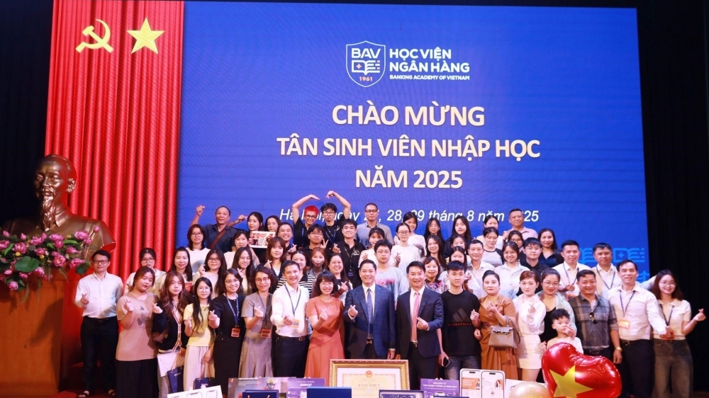 Học viện Ngân hàng chào đón hơn 3.000 tân sinh viên nhập học