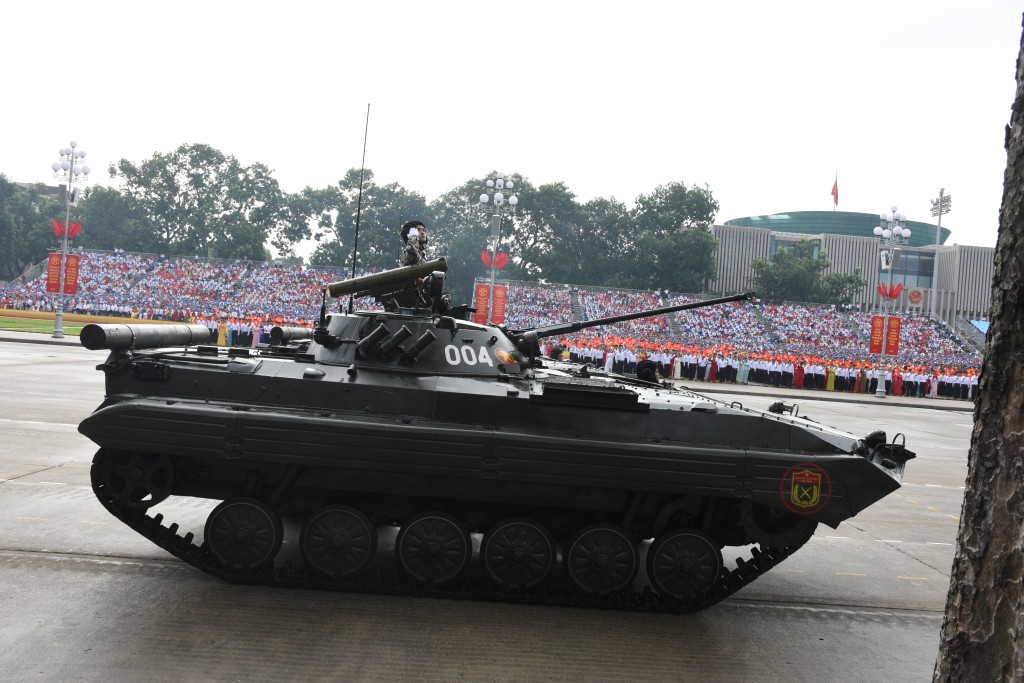 Ấn tượng về sự trang trọng, chu đáo của lễ diễu binh, diễu hành chính thức