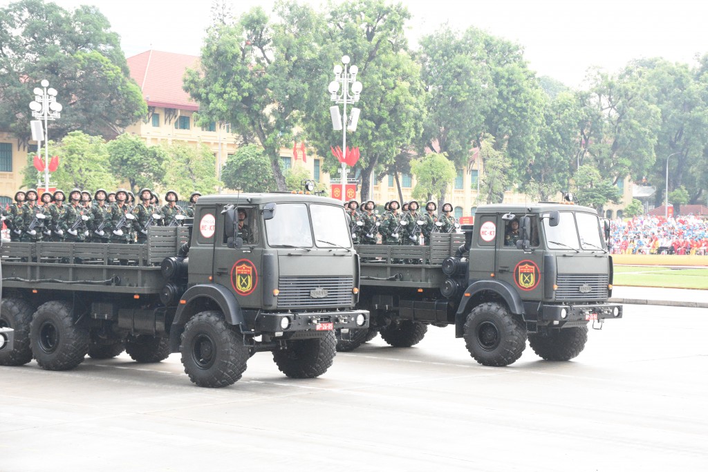 Ấn tượng về sự trang trọng, chu đáo của lễ diễu binh, diễu hành chính thức