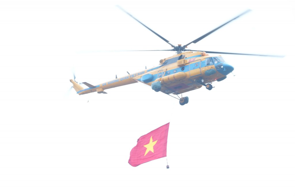 Ấn tượng về sự trang trọng, chu đáo của lễ diễu binh, diễu hành chính thức