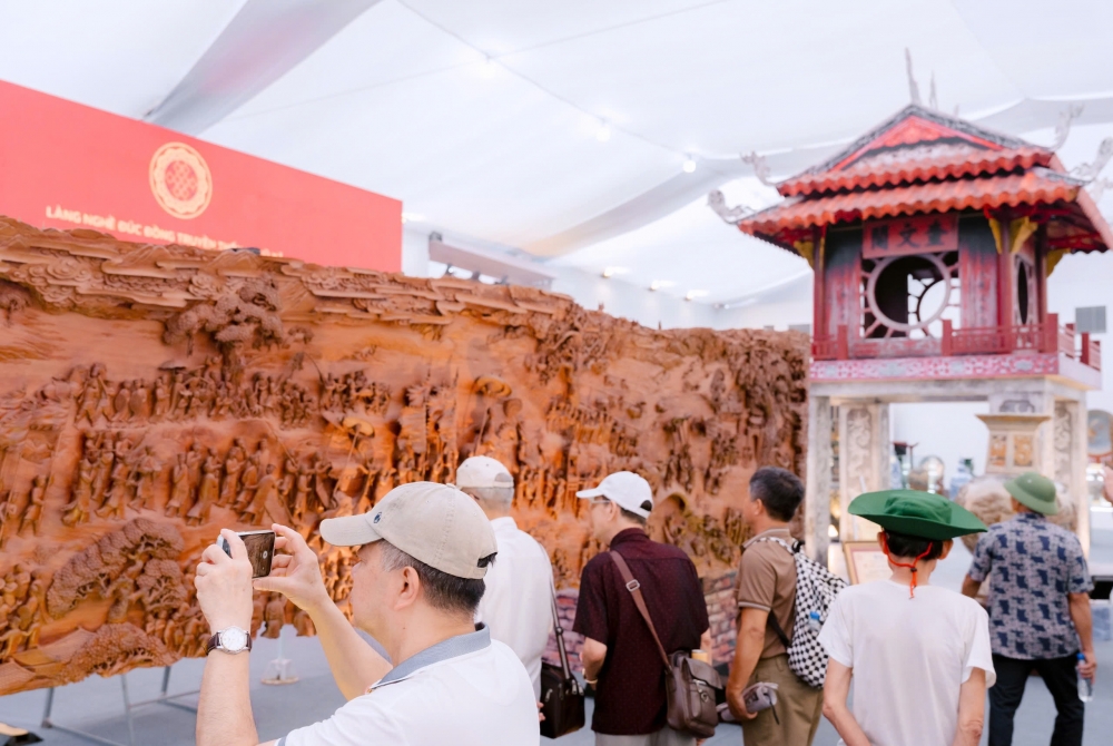 Đoàn đại biểu cấp cao Lào và Campuchia sẽ tham quan triển lãm thành tựu đất nước