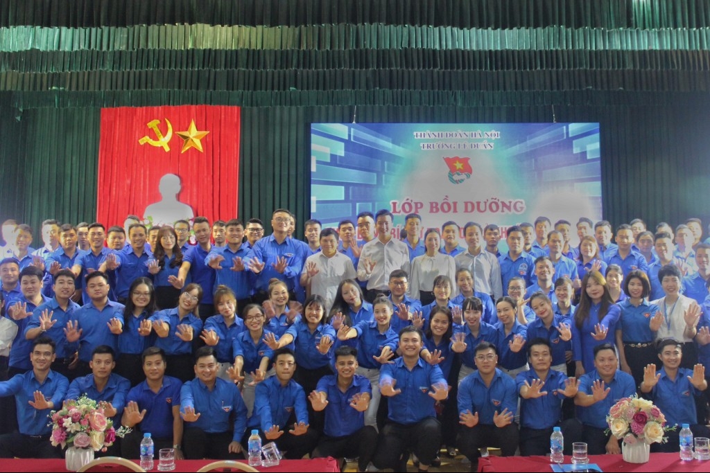 Hơn 200 học viên dự Lớp bồi dưỡng chức danh Bí thư Đoàn cơ sở