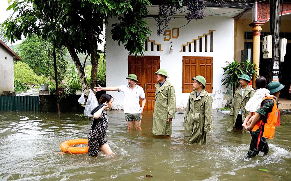 Yên Bái: Gần 11.000 người tham gia khắc phục hậu quả của bão lũ