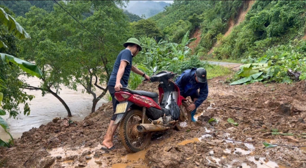 Yên Bái: Gần 11.000 người tham gia khắc phục hậu quả của bão lũ