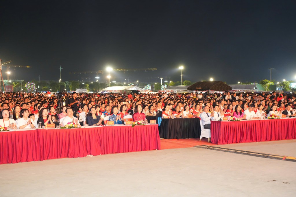 Khắc họa hình ảnh Hà Nội đổi mới, năng động và hội nhập đầy bản lĩnh