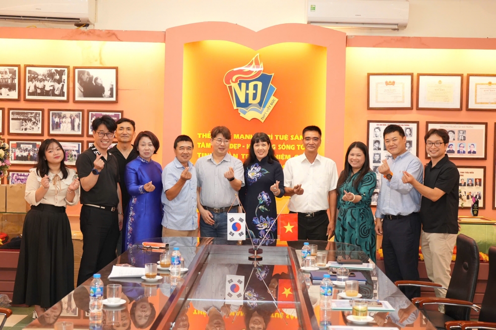 Trường THPT Việt  Đức đẩy mạnh giáo dục số trong dạy và học