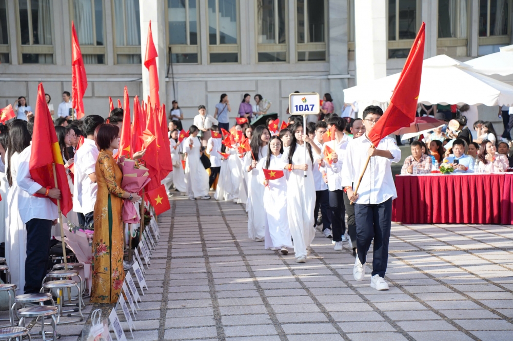Thầy trò THPT Việt Đức rèn đức, luyện tài, đáp ứng hội nhập toàn cầu