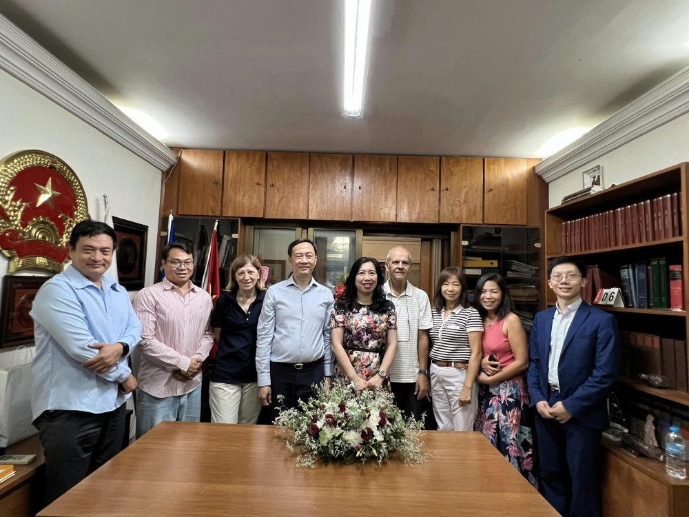 Kiều bào ở đảo Síp giữ gìn văn hóa truyền thống và tiếng Việt